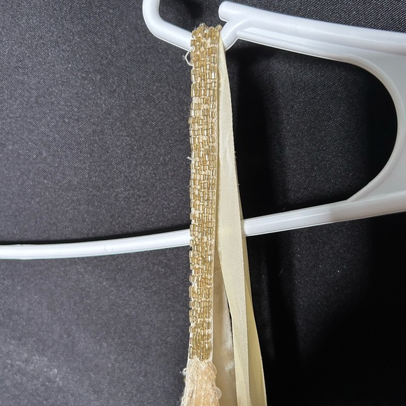 *Flawed Mac Duggal 5758 NWT Sleeveless Scoop Neck Prom Gown - Picture 9 of 10